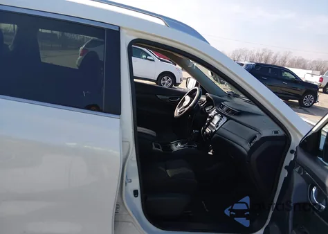 2017 Nissan Rogue Sv z USA, uszkodzony, nr VIN KNMAT2MTXHP529146